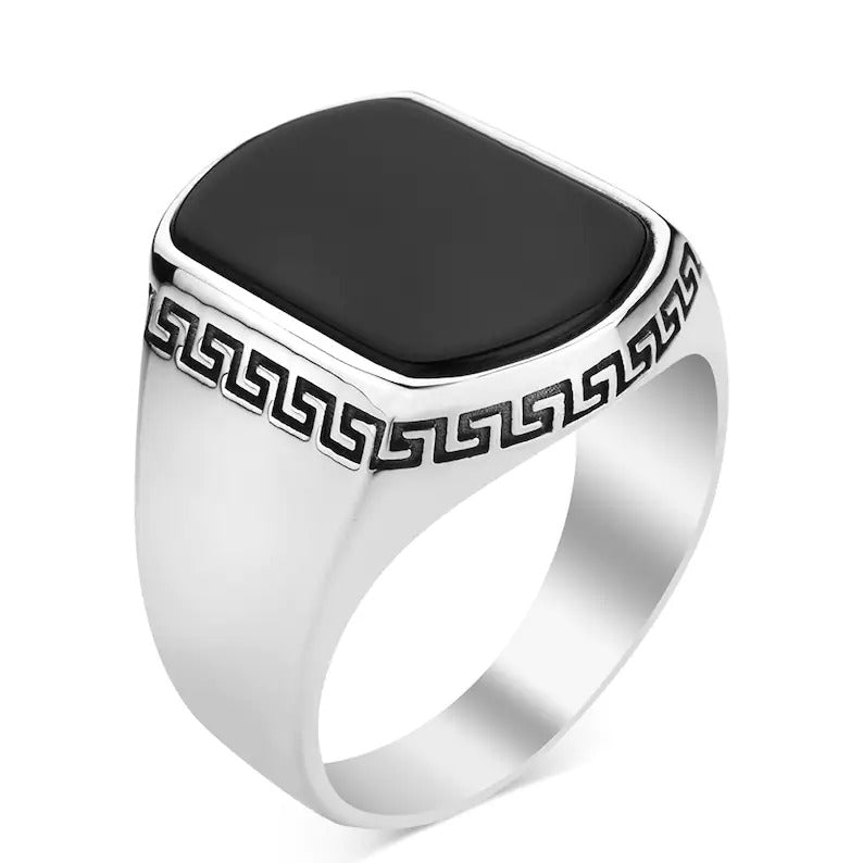 MODERN MOTIF BLACK ONYX RING
